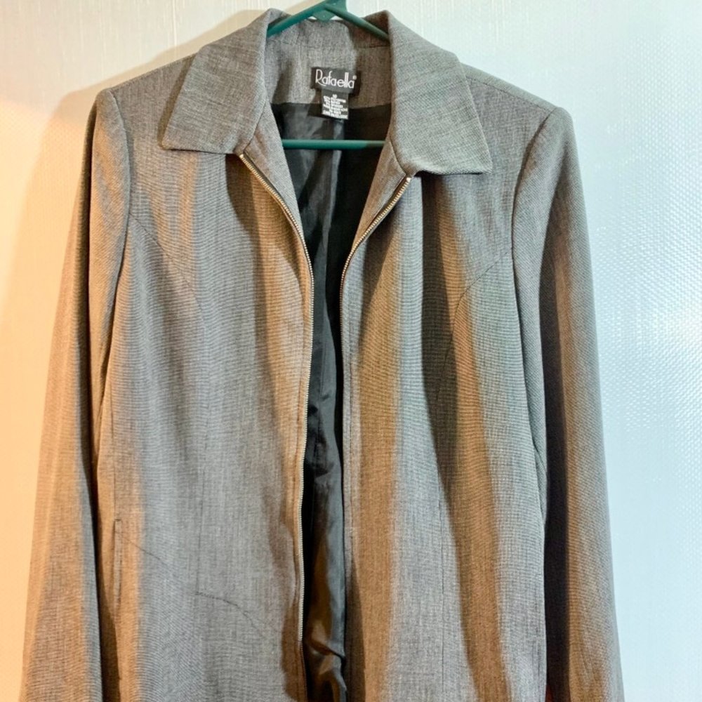 Zip Up Blazer